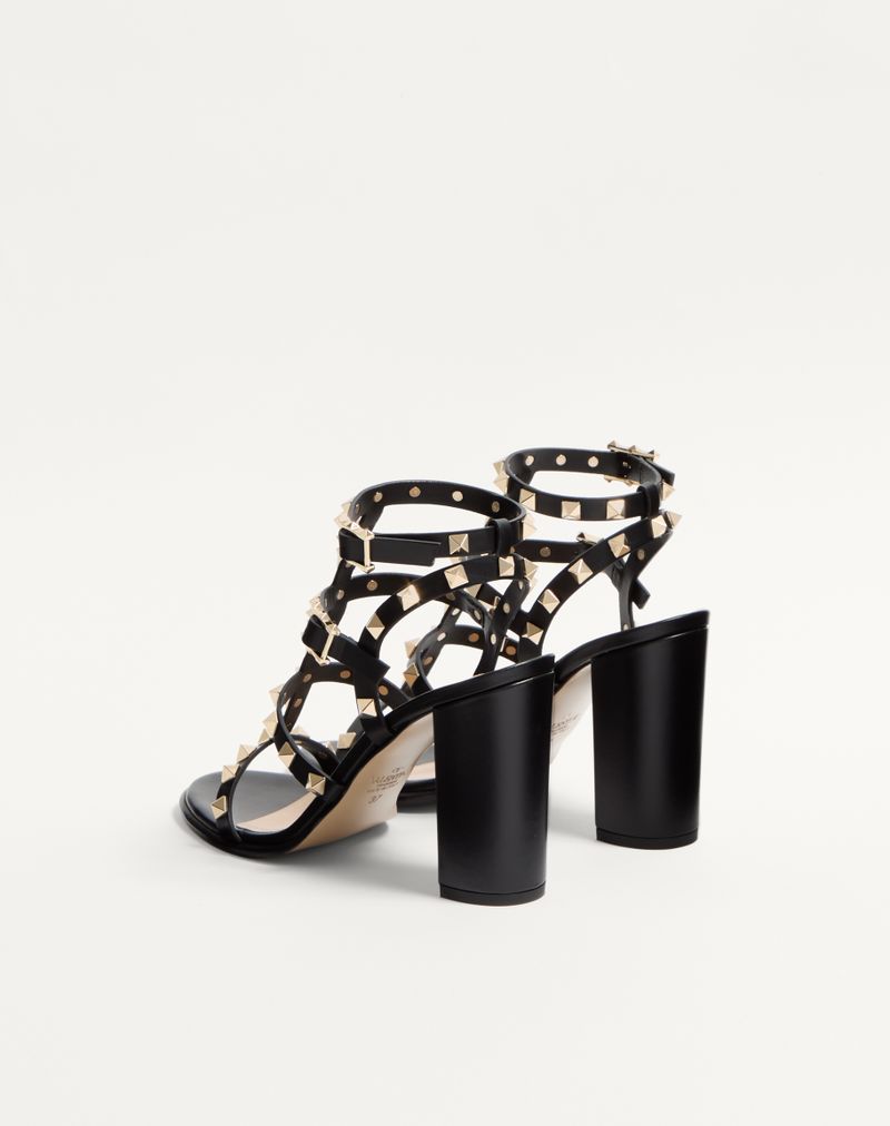 Sandália Rockstud com tiras de 90 mm