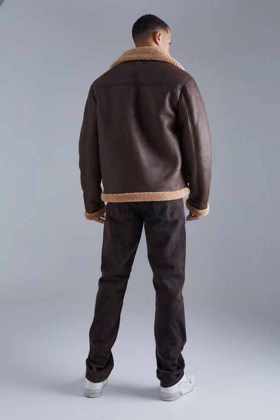 Tall PU-Fliegerjacke mit Borg-Detail