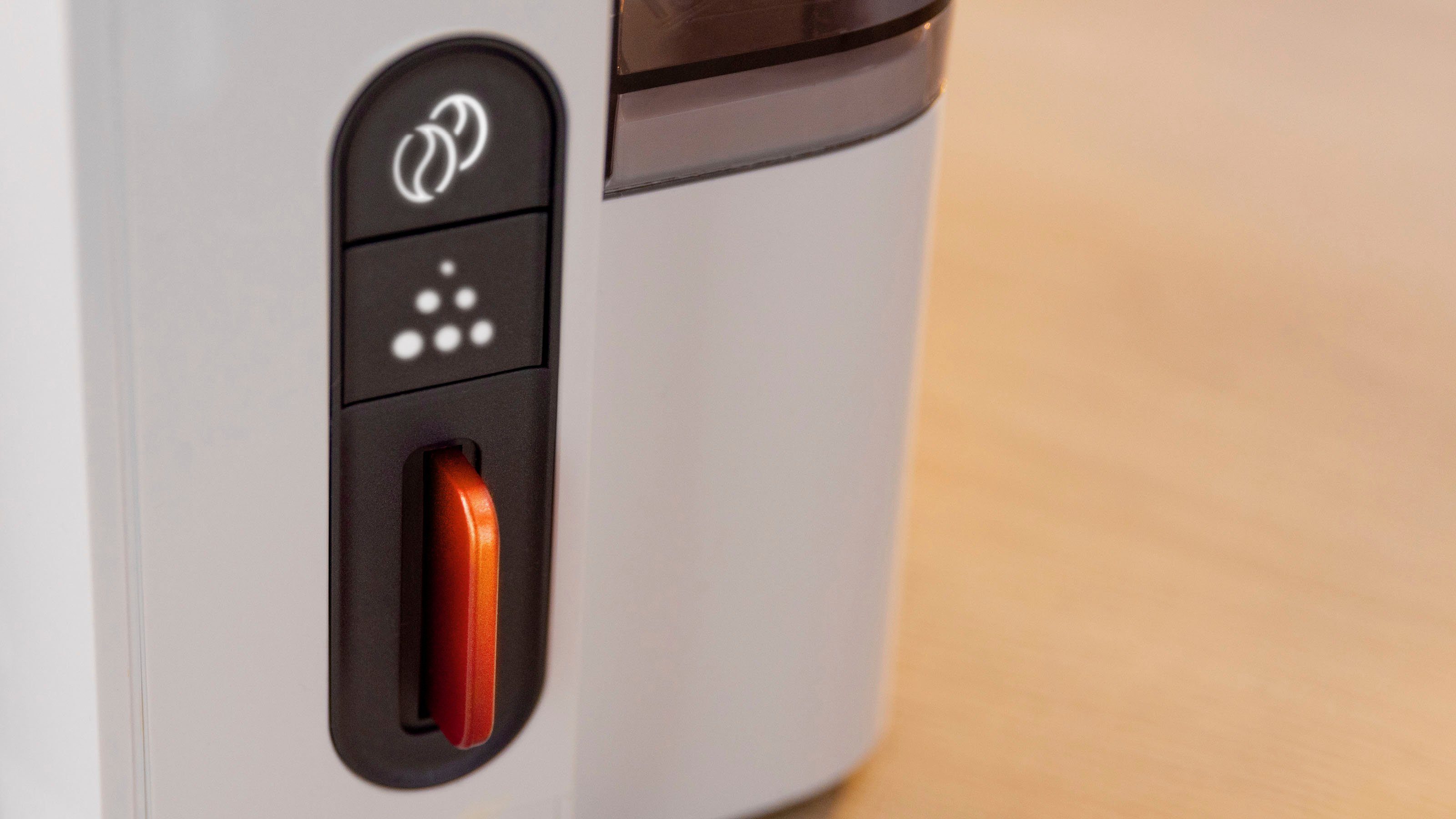 BOSCH Filterkaffeemaschine MyMoment TKA3M131, 1,25l Kaffeekanne, Papierfilter 1x4, 60min Warmhaltefunktion, Aroma intense, Entkalkungsprogramm, 1200 W