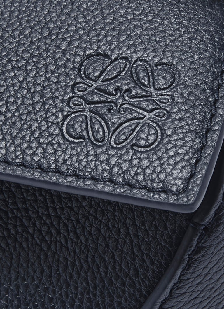 LOEWE Puzzle Edge Malá kabelka z telecí kůže