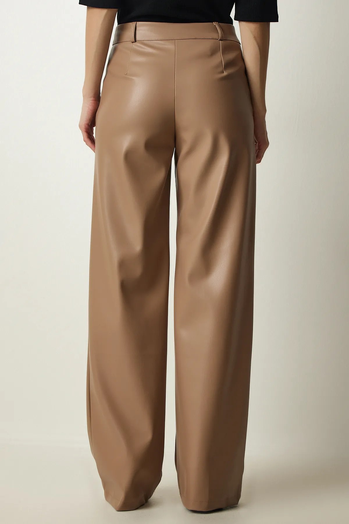Happiness İstanbul  Biscuit Premium-Taschen-Kunstlederhose für Damen FN03151