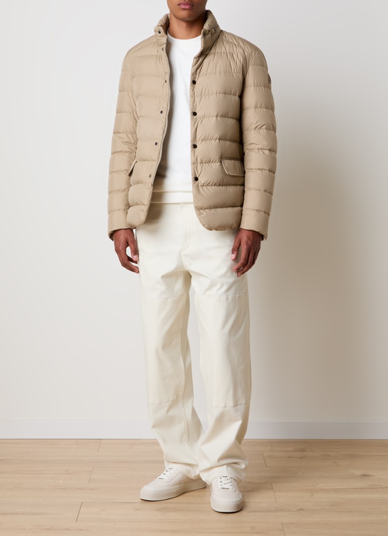 Giacca imbottita Moncler Malinvern con cappuccio, imbottita in piuma d'oca.