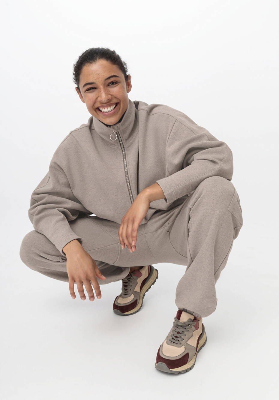 Sweatshirt BetterRecycling aus reiner Bio-Baumwolle
