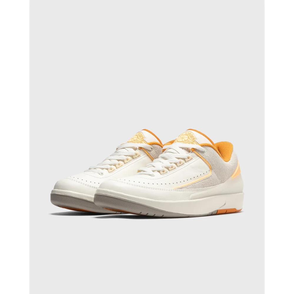 NIKE JORDAN 2 Retro Low Craft Melon Tint DV9956-118 / weiss