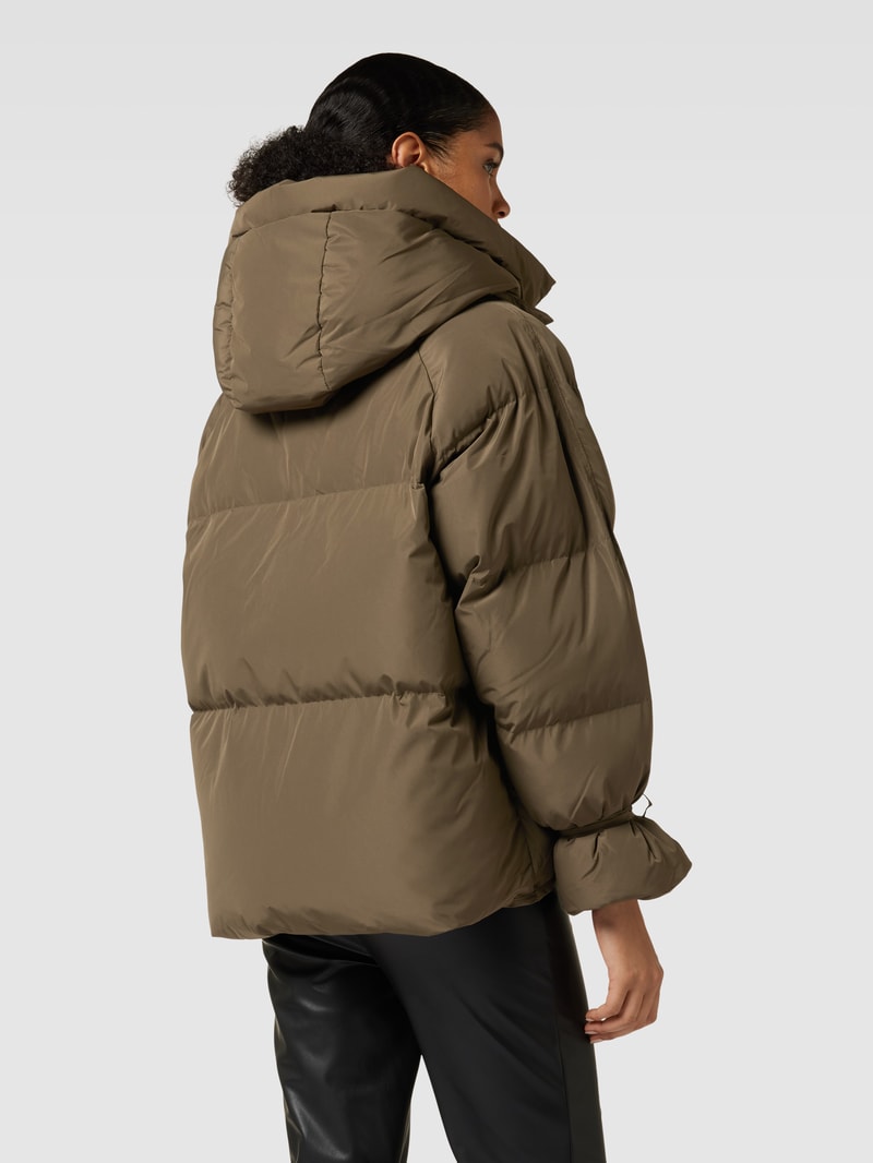 Steppjacke mit Kapuze in khaki