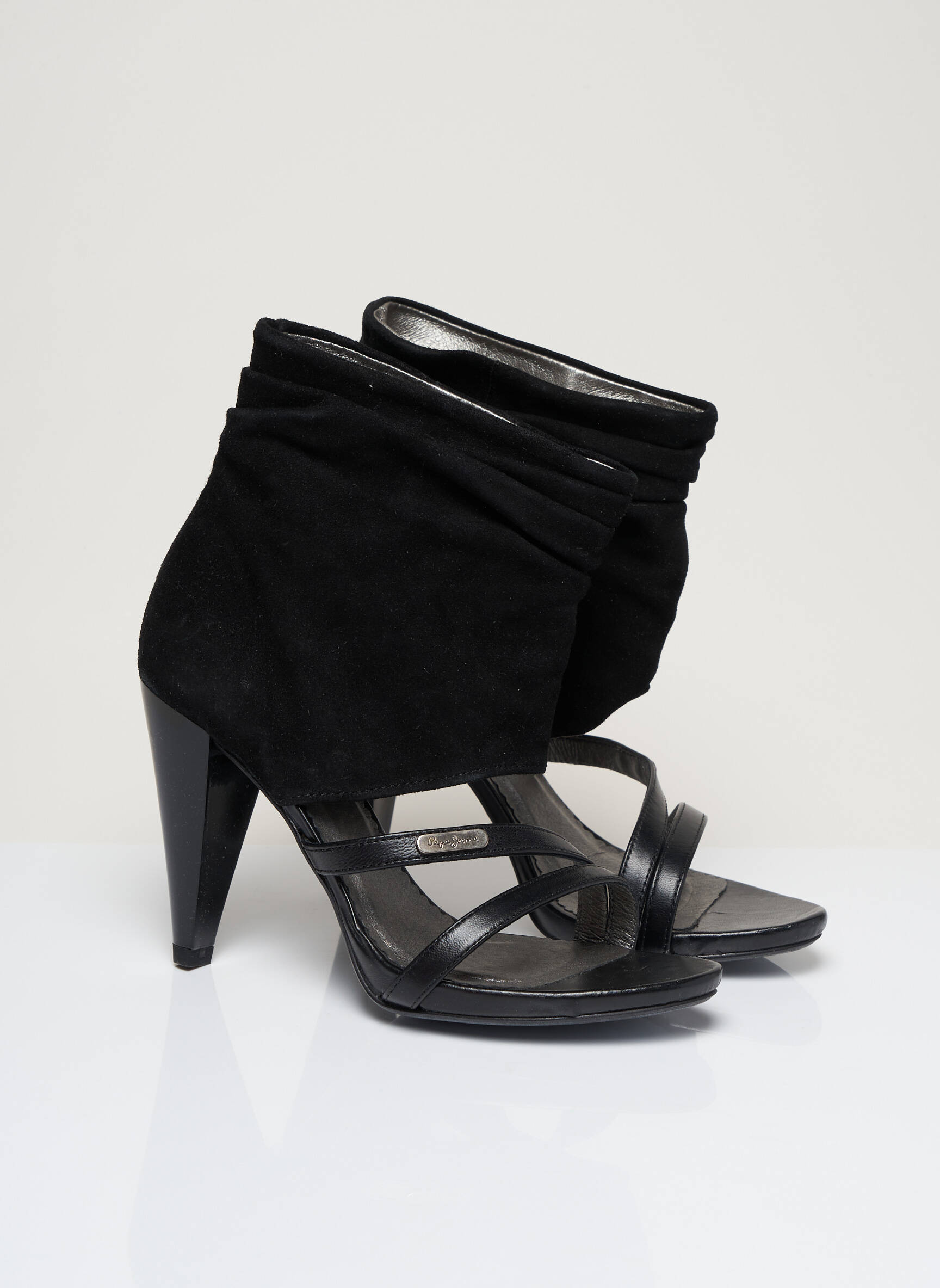 Pepe Jeans Sandales Nu Pieds Femme couleur noir