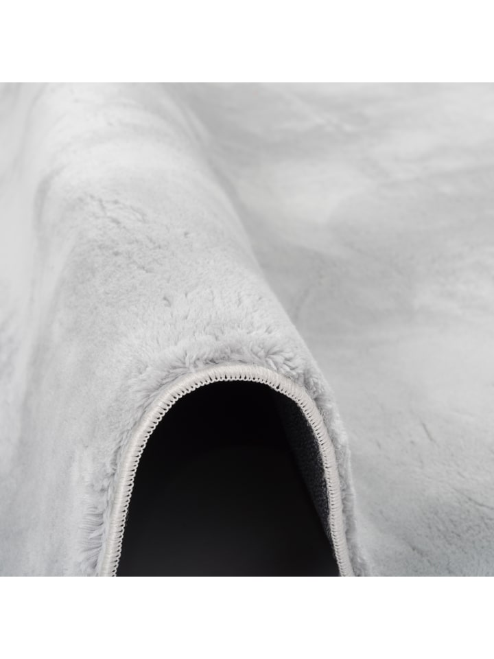 Pergamon Fellteppich Super Soft Pearl in Grijs günstig kaufen