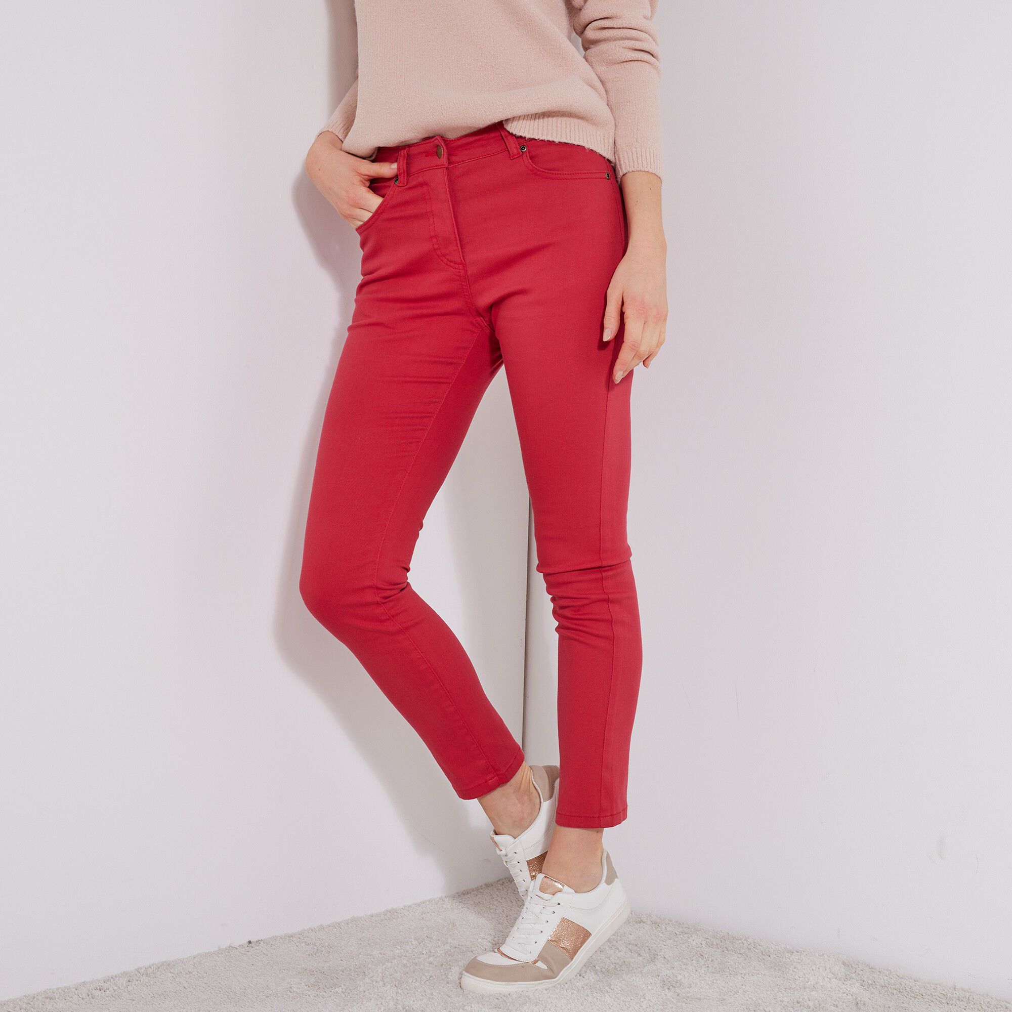 Pantalon 7/8ème fuselé stretch uni