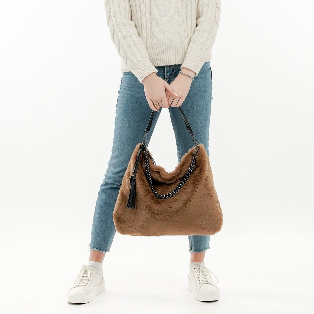 Emily & Noah Poche Noa Sac