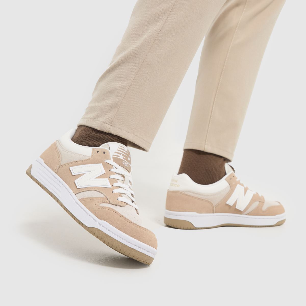 New Balance 480 sportcipő fehér és bézs színben