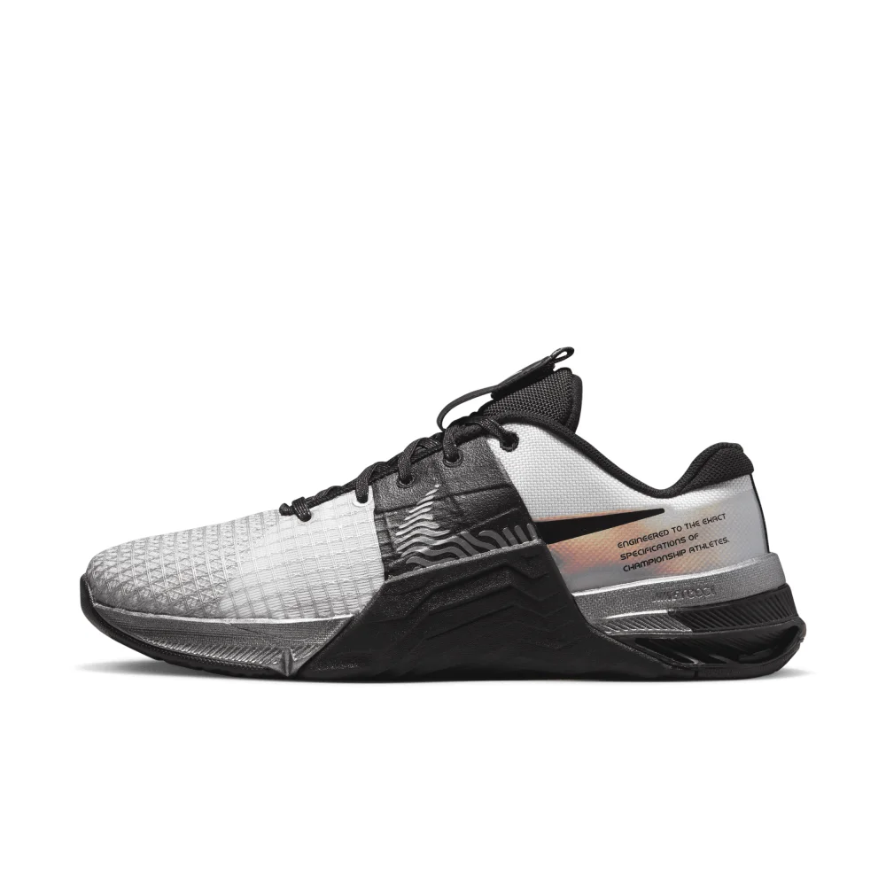 Nike Metcon 8 Premium DQ4681-100 / weiss