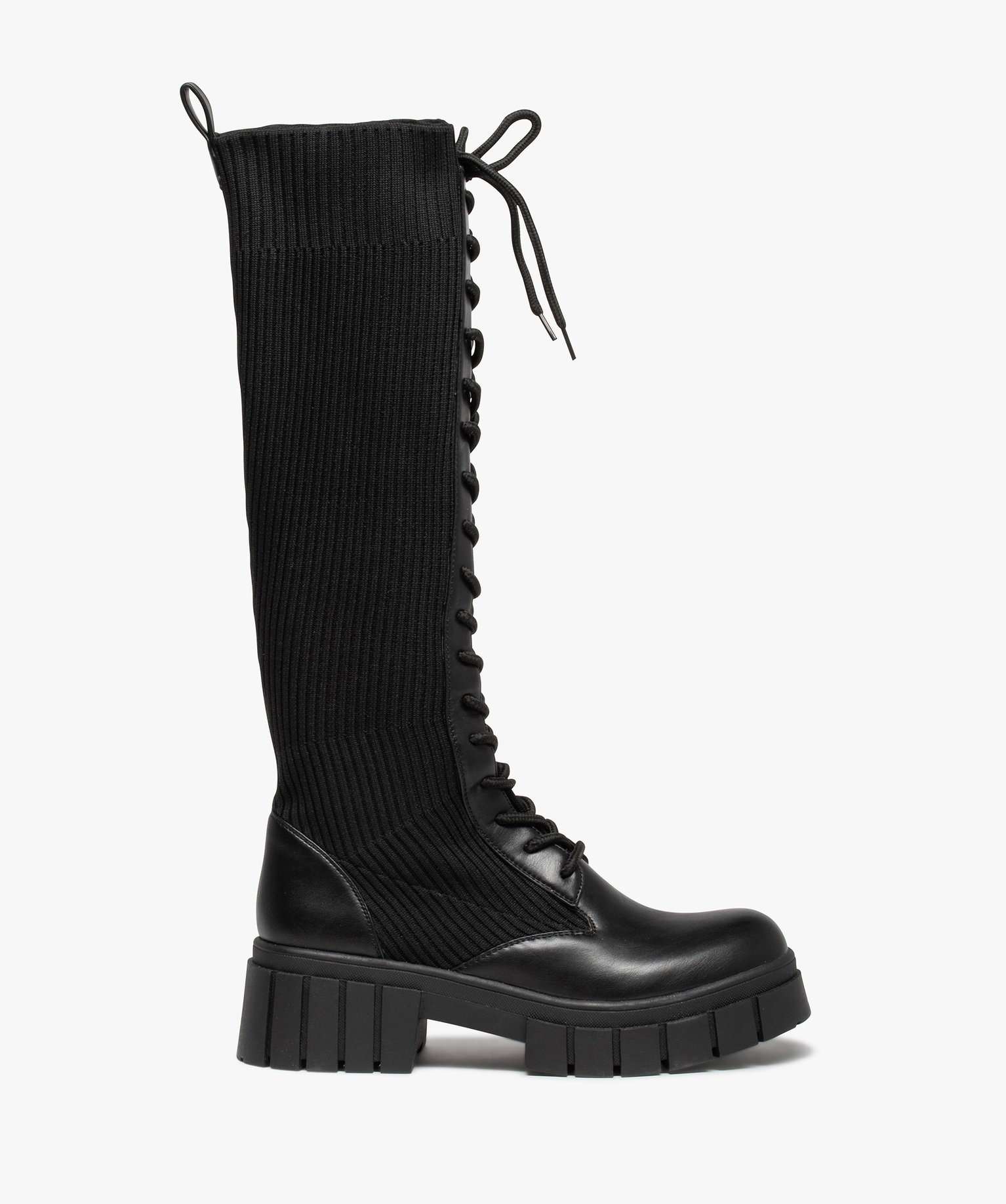 Bottes femme à semelle crantée et tige en maille noir | GEMO