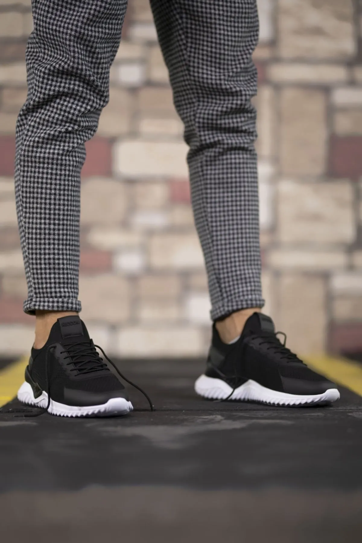 Riccon  Sneaker - Schwarz - Flacher Absatz