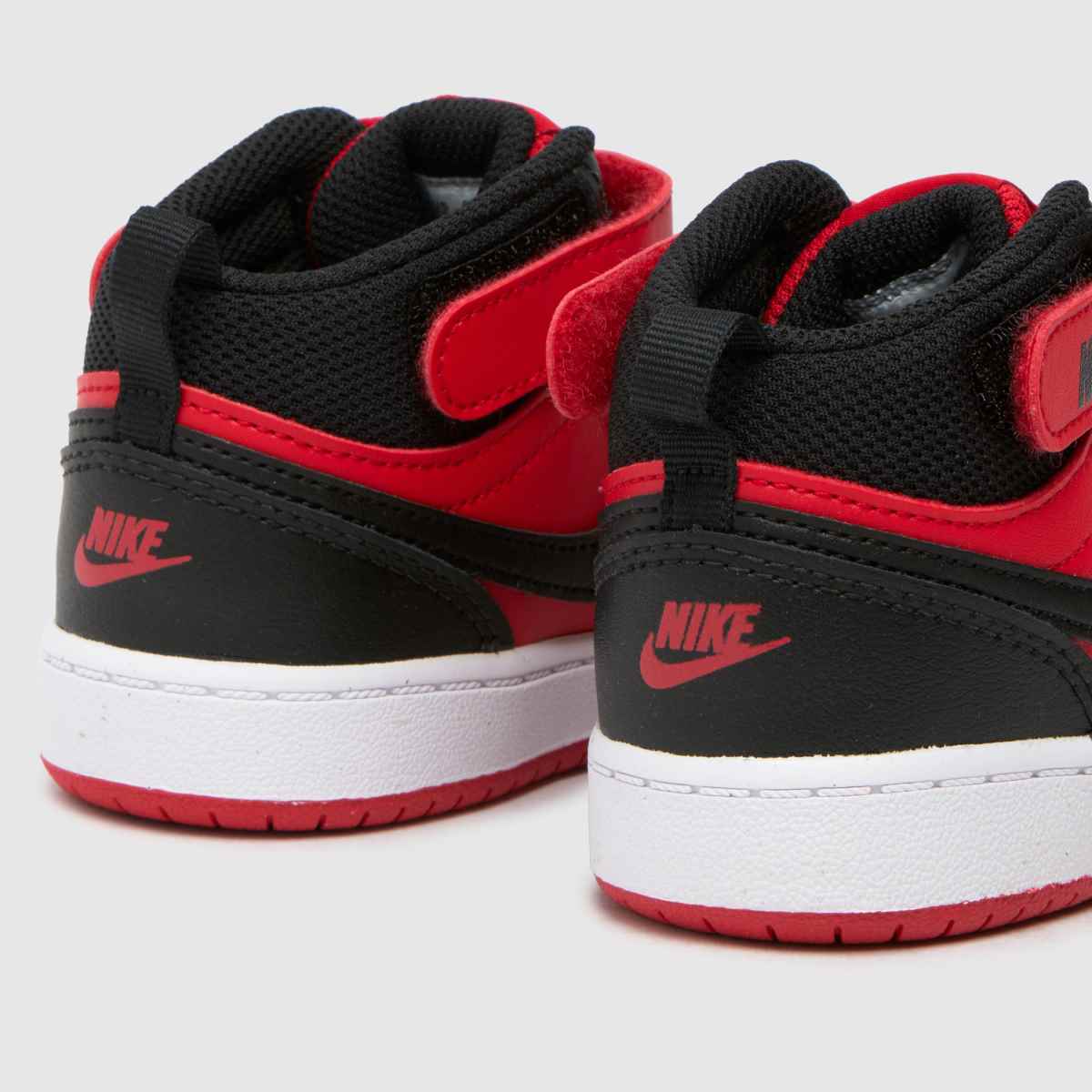 Nike röda multi court borough mid 2 pojkar småbarnssneakers