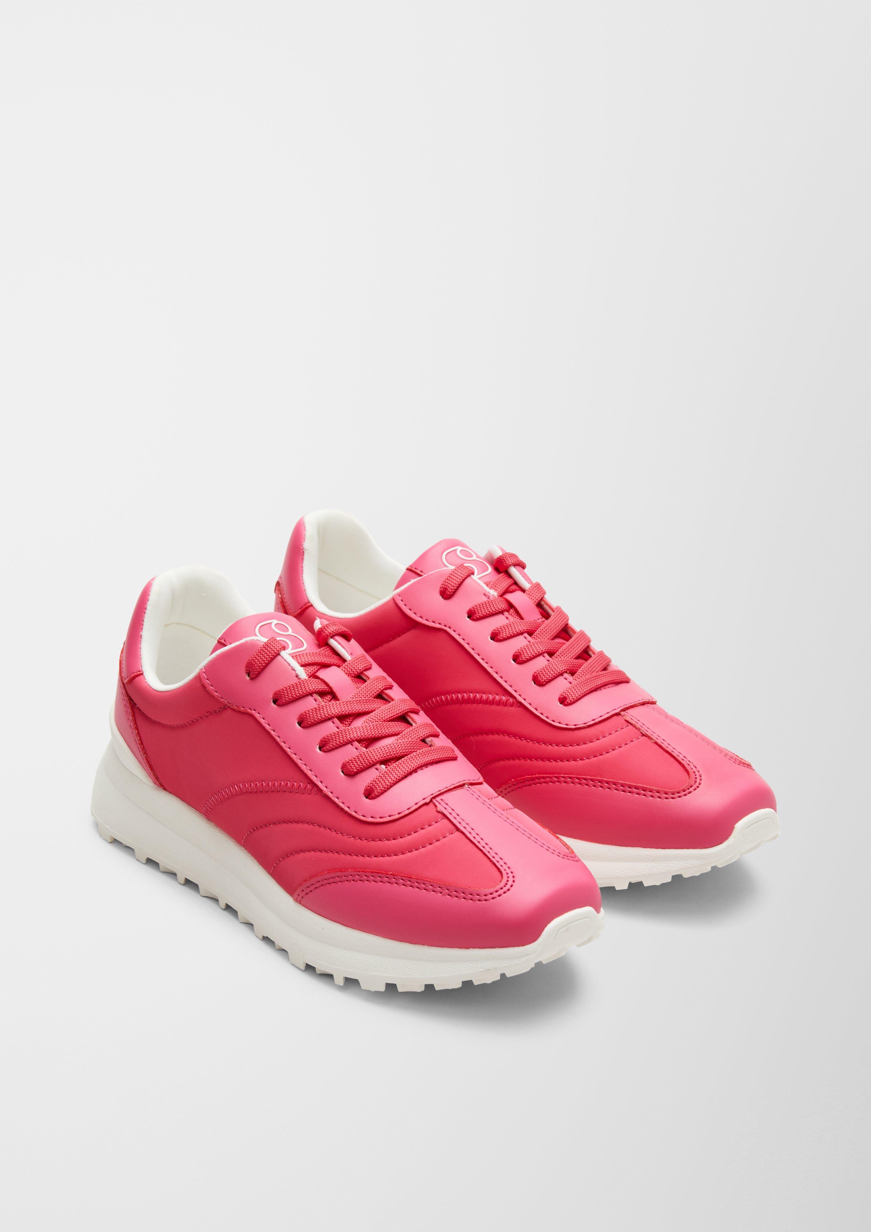 Sneaker im sportlichen Look  6007341-532