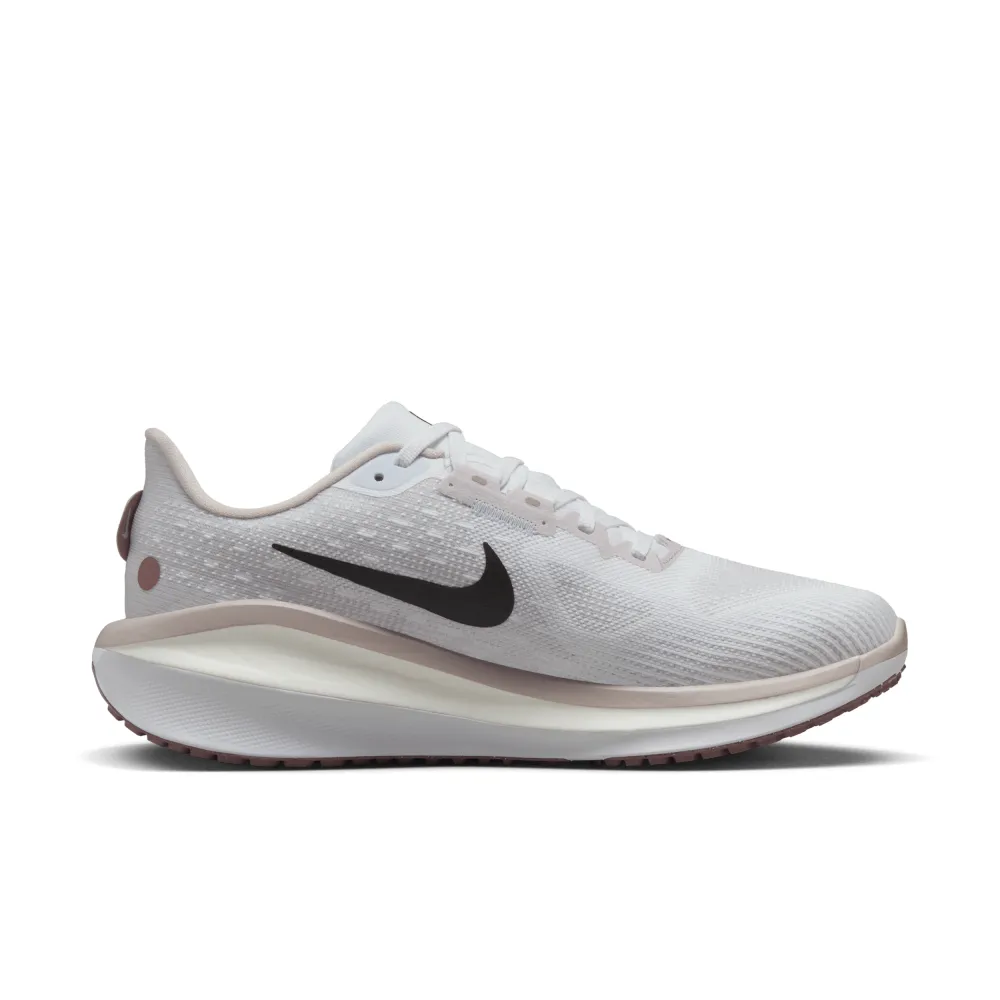 Nike Vomero 17 FB8502-010 / weiss