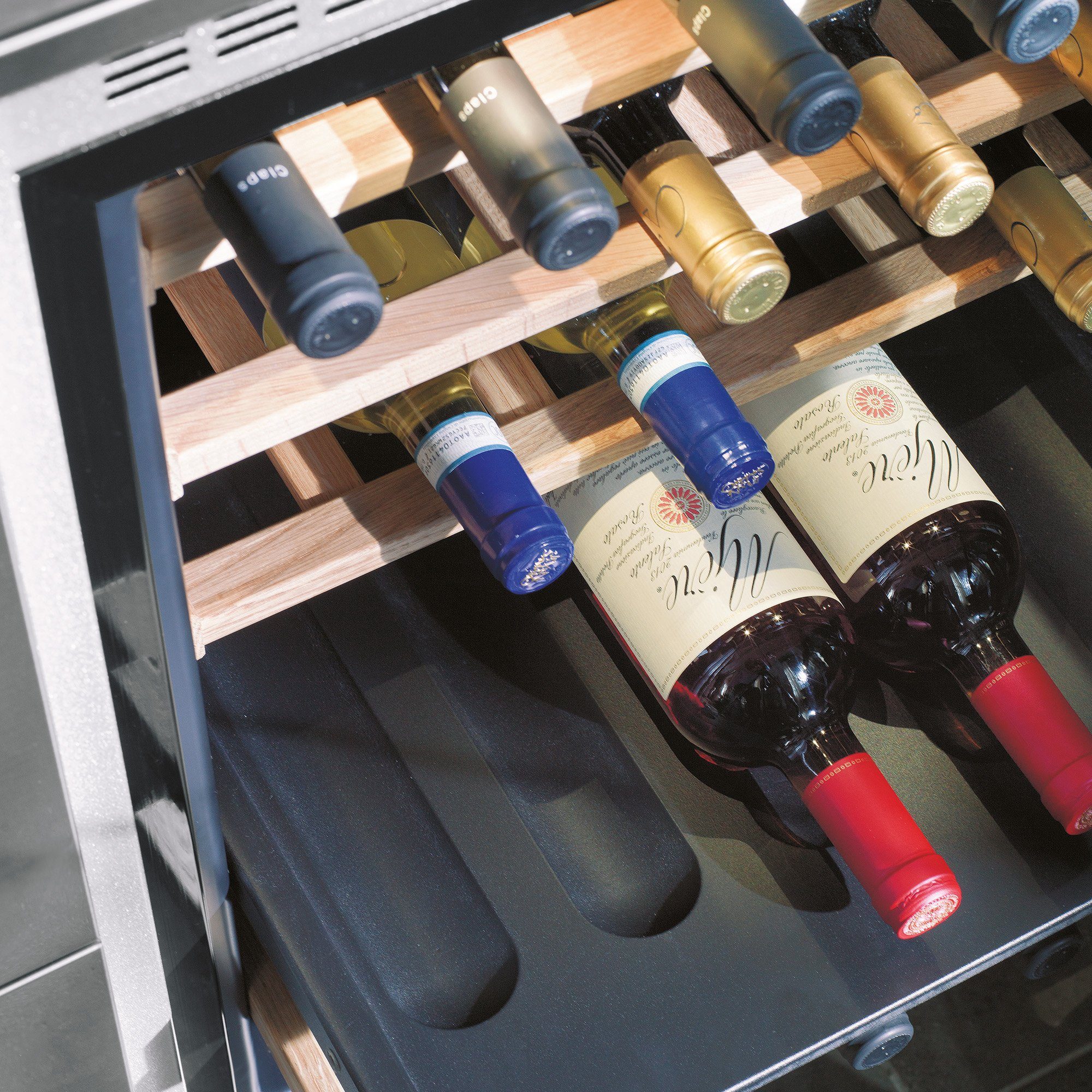 KitchenAid Weinkühlschrank KCBWX 70600L, für 36 Standardflaschen á 0,75l,Weinlagerschrank, KLIMAKLASSE N