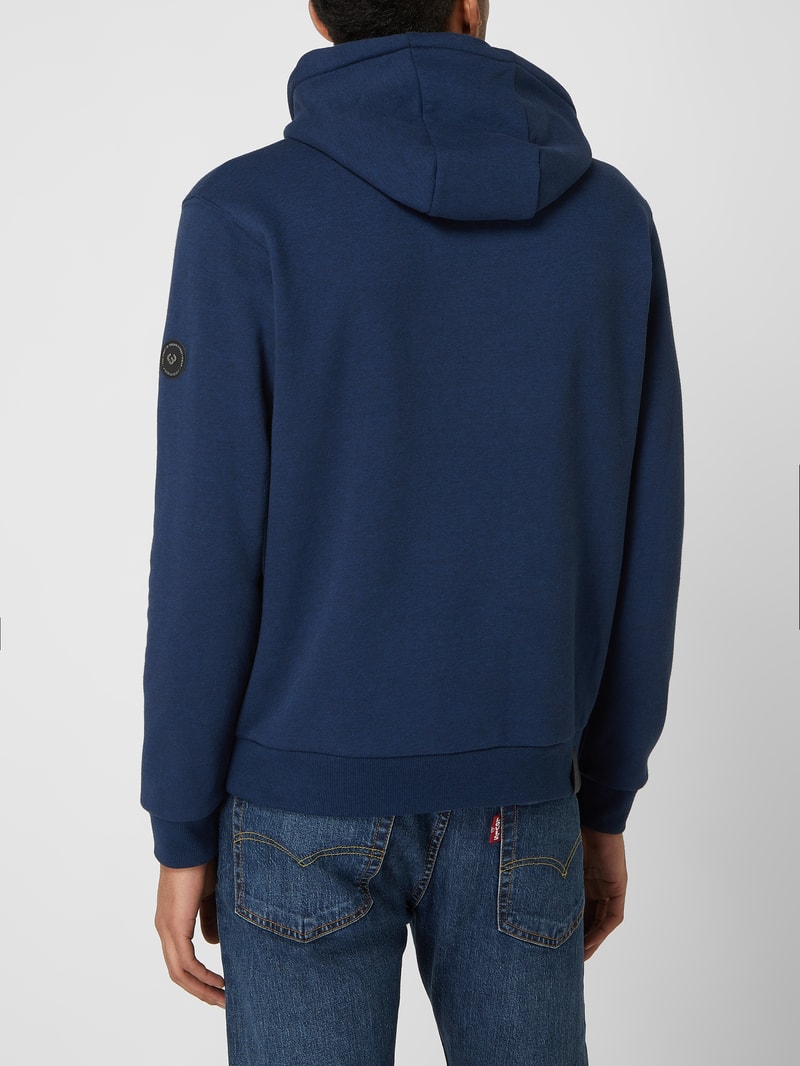 Hoodie mit Logo-Details Modell 'Kresy' in marineblau meliert