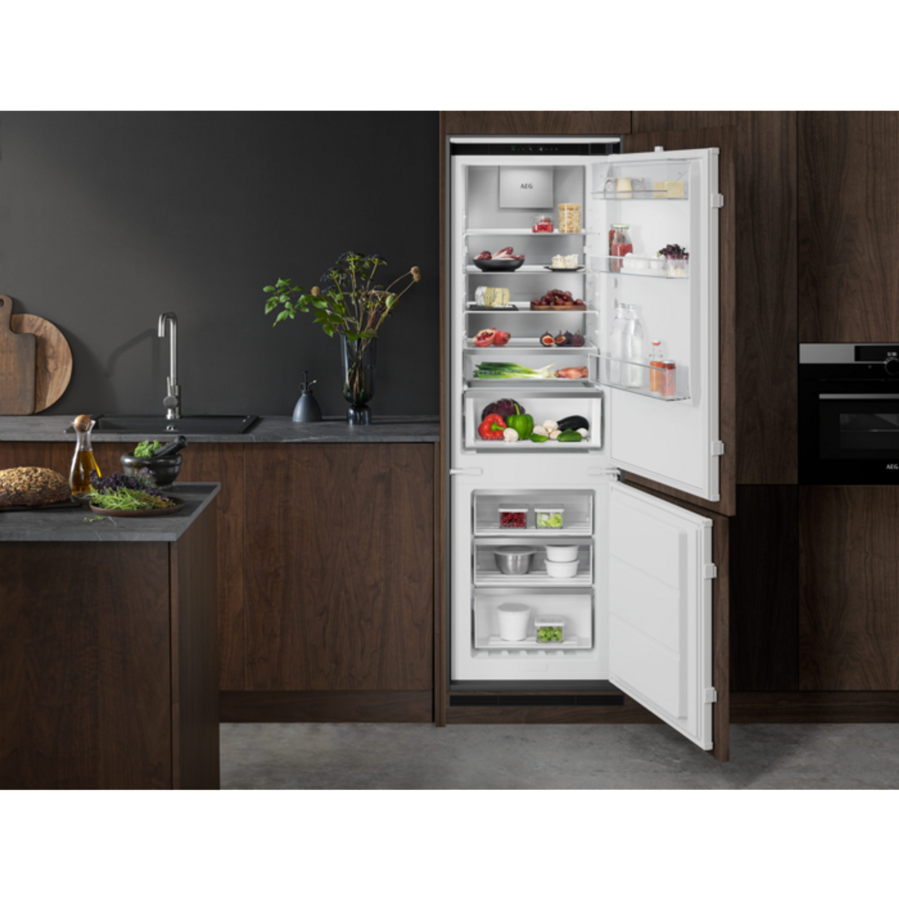 AEG Einbaukühlgefrierkombination SCE818E8MF, 177 cm hoch, 56 cm breit, NoFrost, Festtür