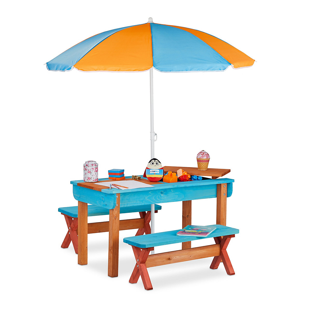 Kindersitzgruppe Garten mit Sonnenschirm