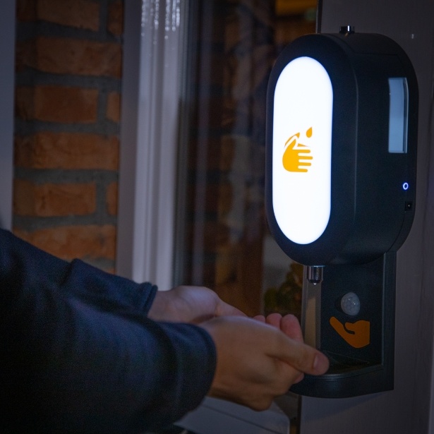 Batavia G-Light Sensor-LED und Automatischer Gelspender 500ml