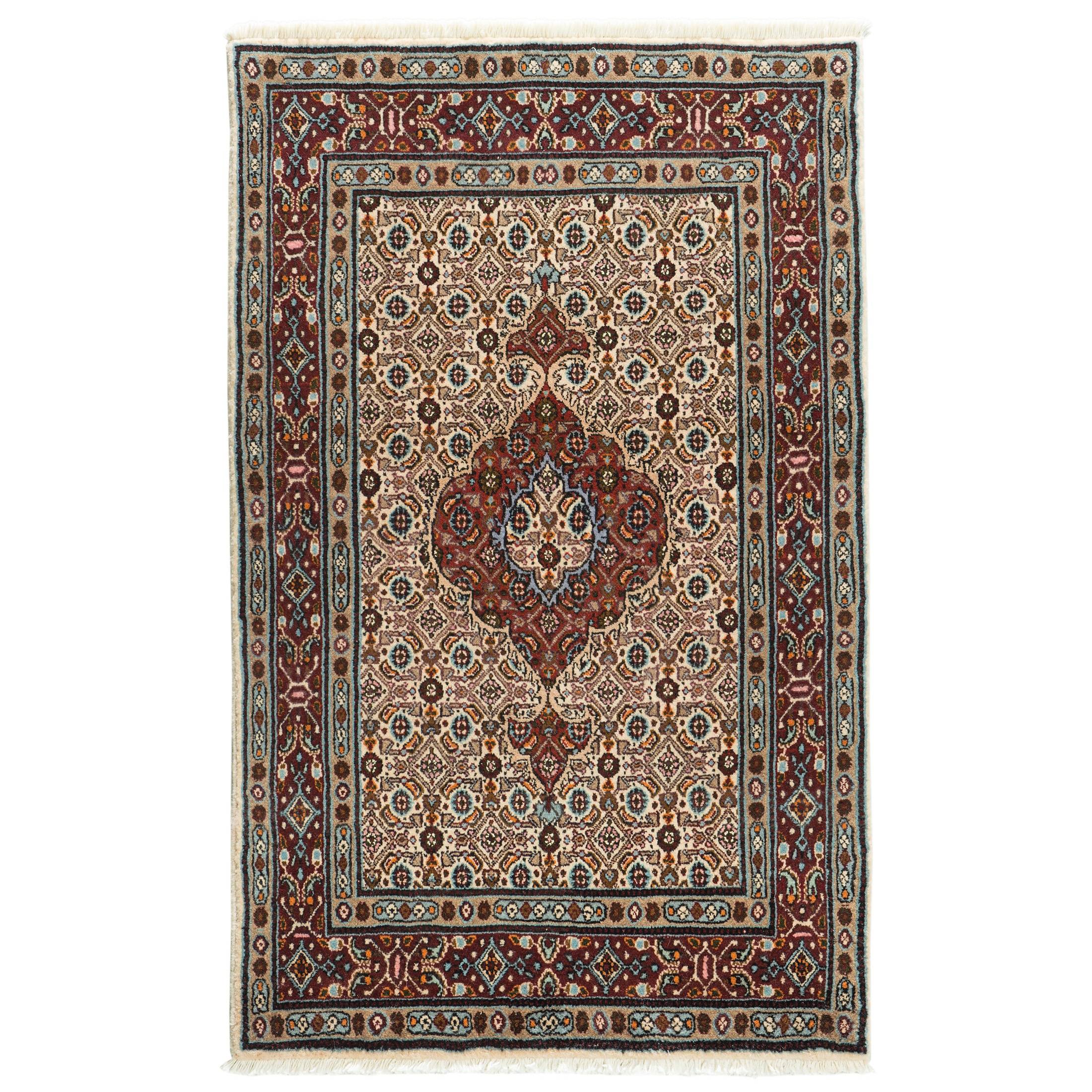 Moud Mahi Orient-Teppich, Diverse