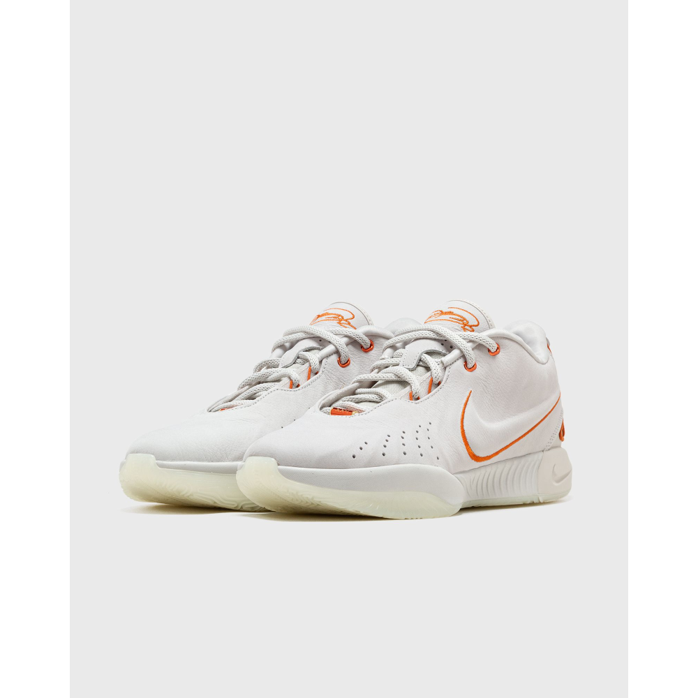 Nike LeBron 21 Akoya FV2345-001 / weiss