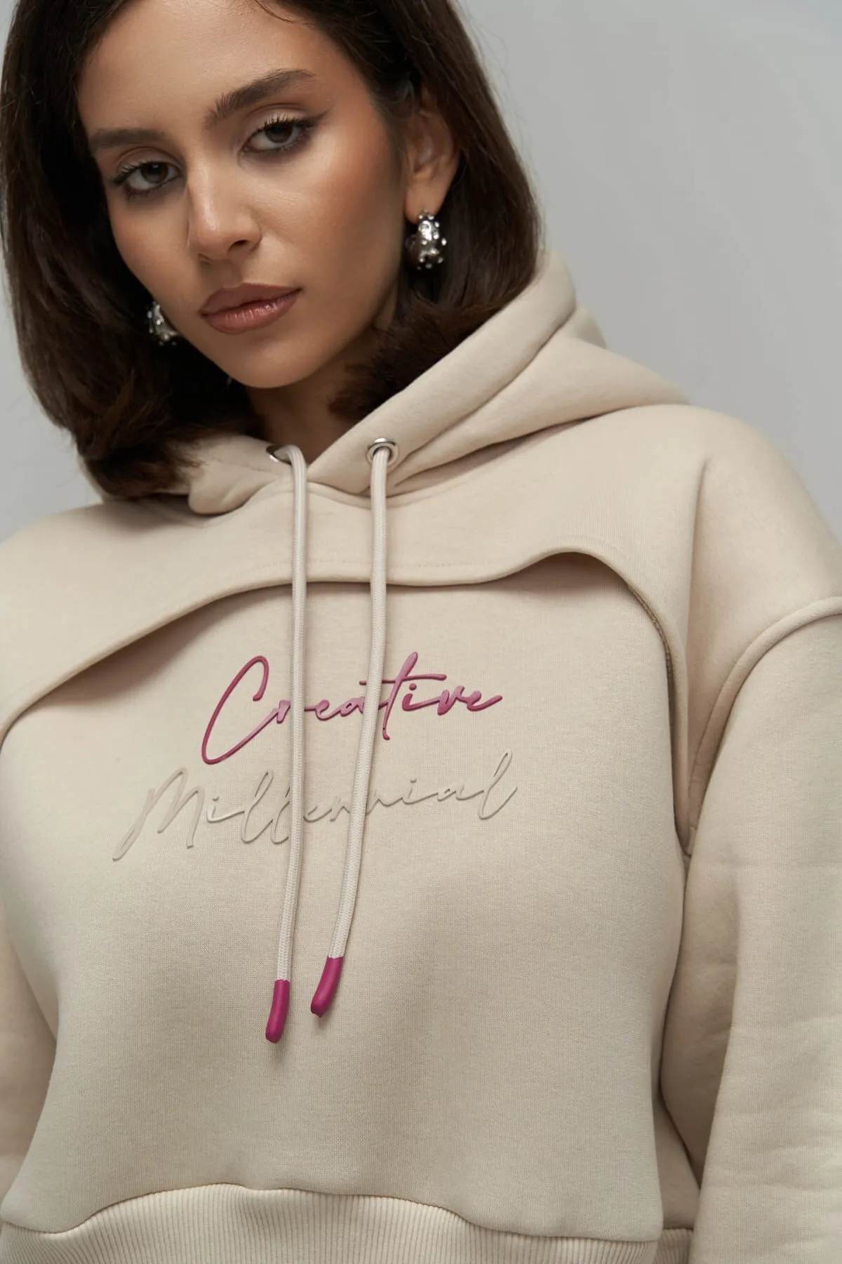 MAİ COLLECTİON  Kreatives Knochen-Crop-Sweatshirt