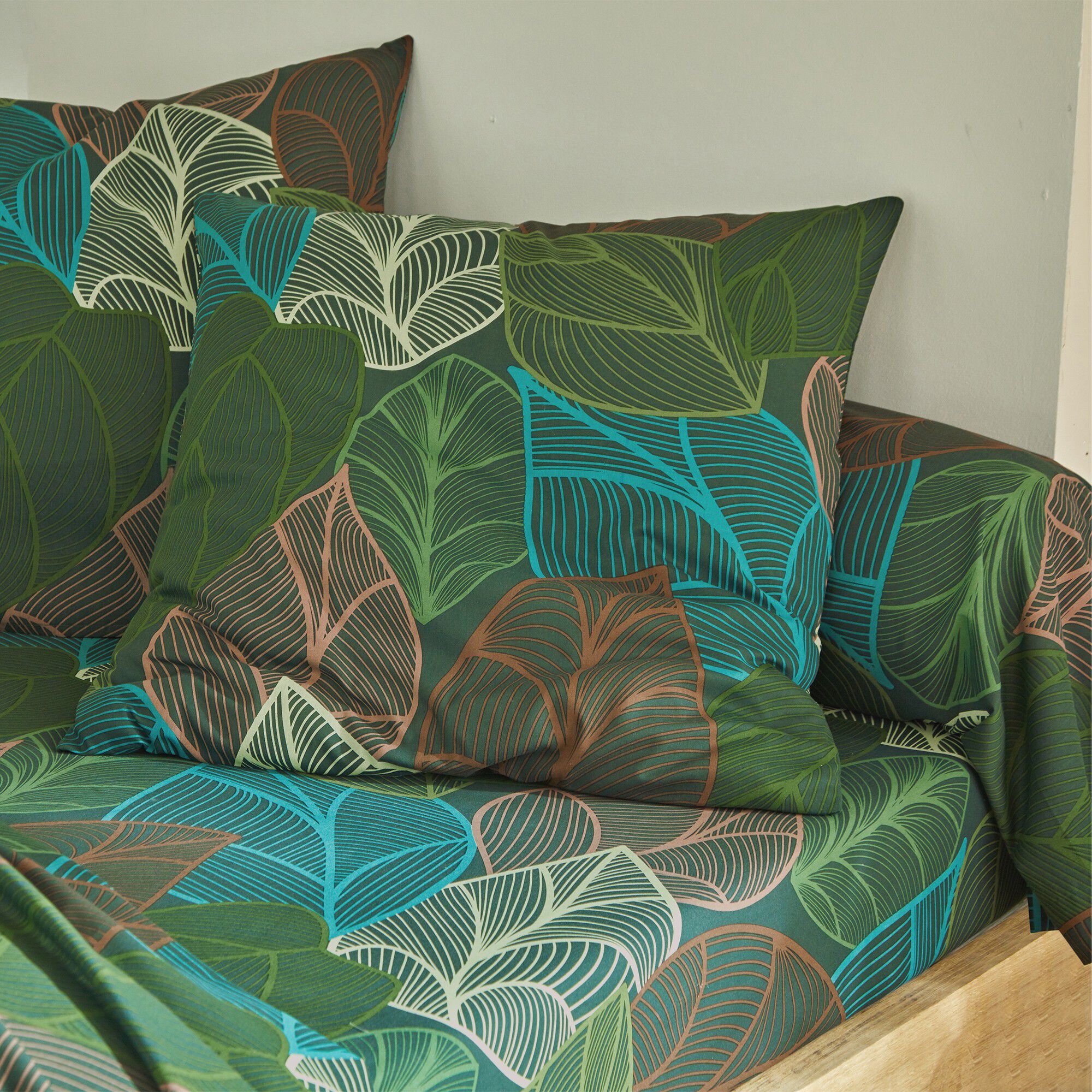 Linge de lit Elsa en polycoton à motifs feuilles
