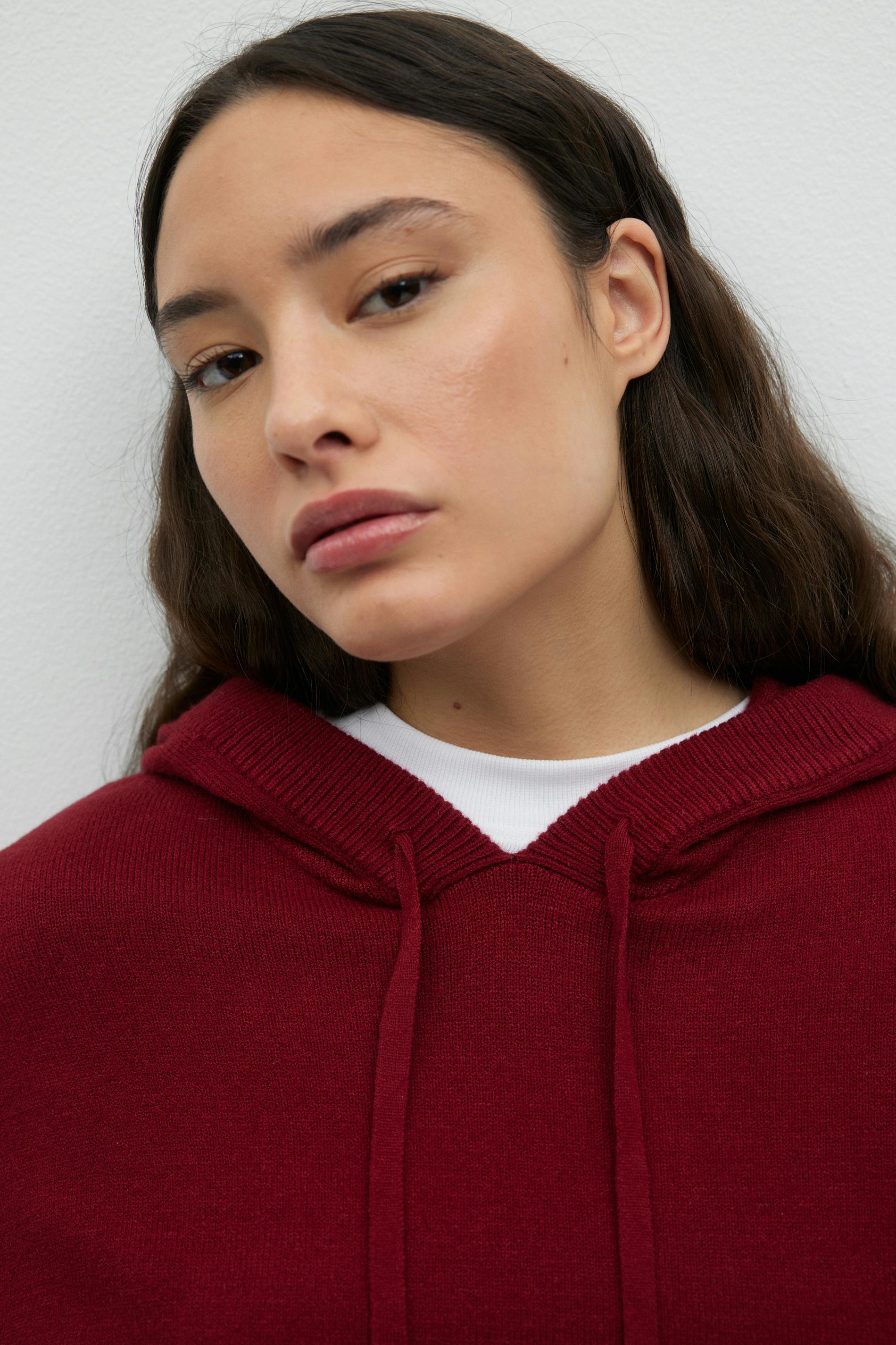 Knitted hoodie
