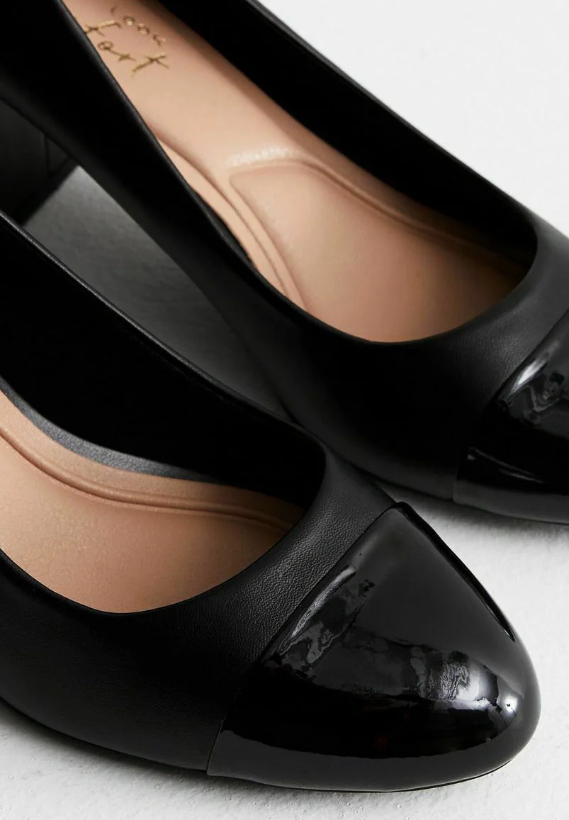 Nuevo look LOOK BLOCK COURT - Zapatos de tacón