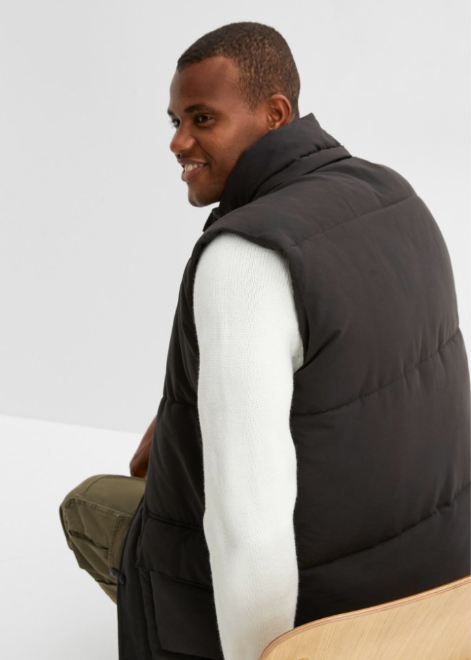Steppweste mit abnehmbarer Kapuze aus recyceltem Polyester