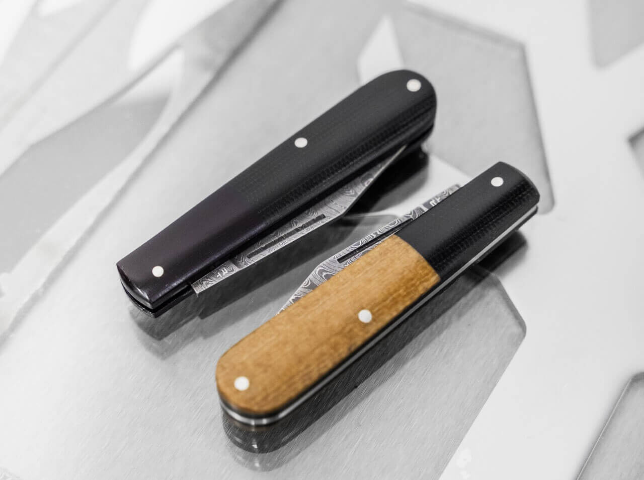 Barlow Integral Burlap Micarta Damast