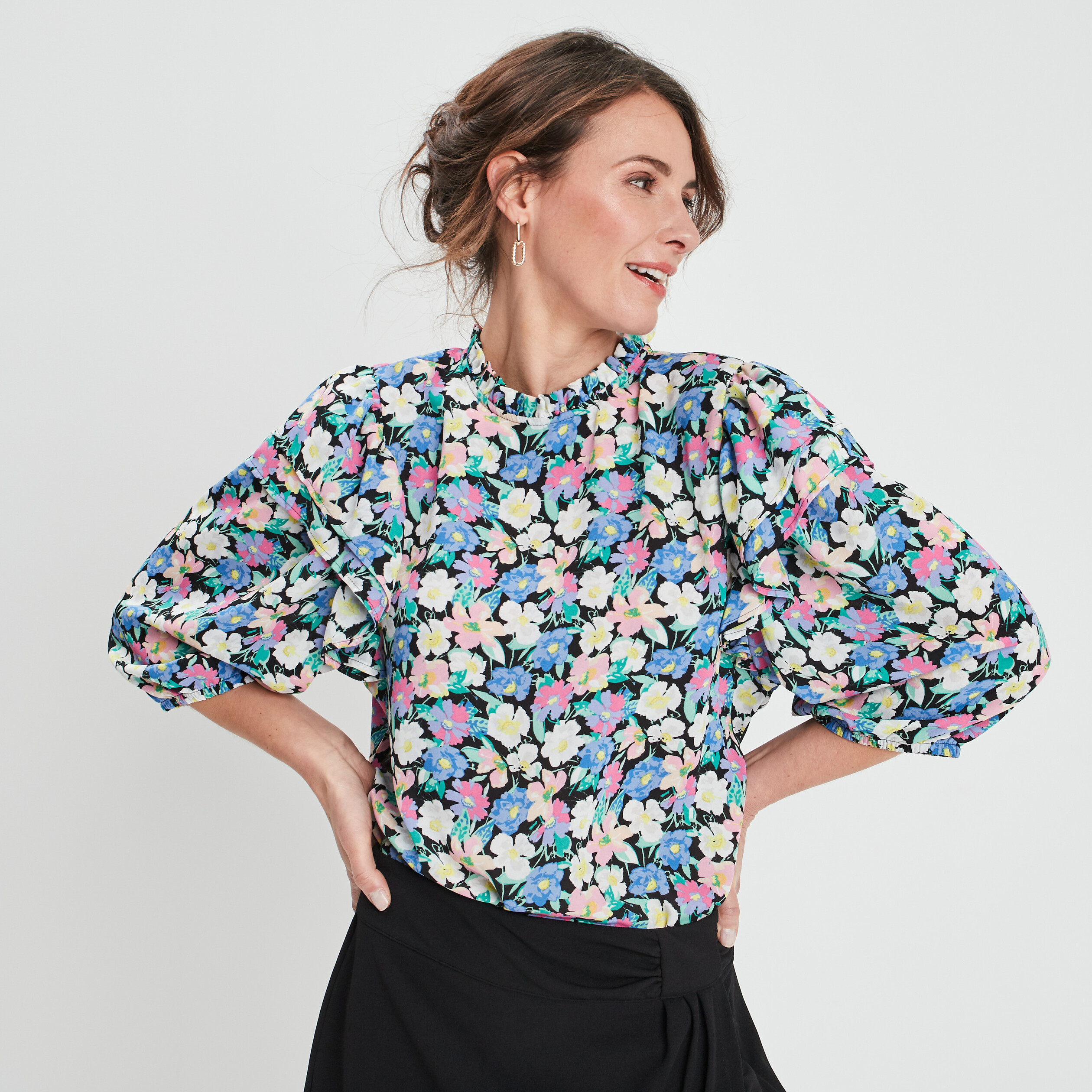Blouse manches bouffantes col montant noir femme | La Halle