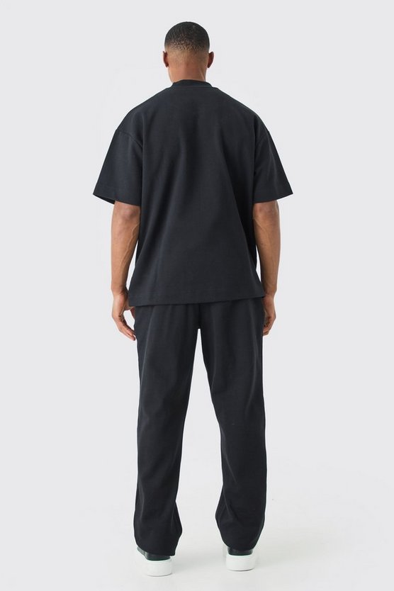 Oversize T-Shirt & lockere Jogginghose