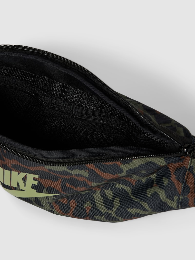 Bauchtasche mit Logo-Print in schwarz