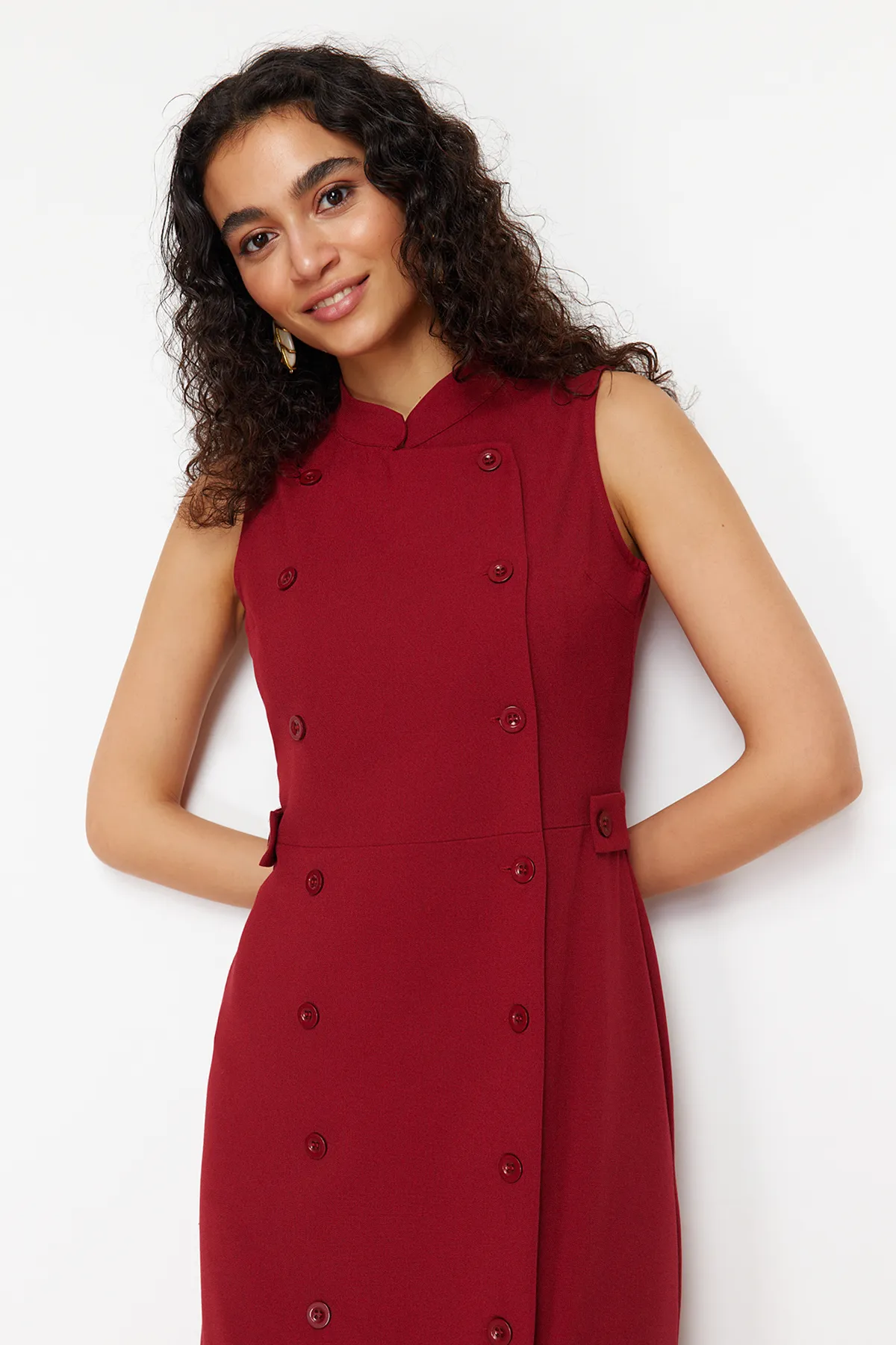 Trendyol Collection  Burgunderrotes gewebtes Kleid mit Knöpfen TWOAW24EL00422
