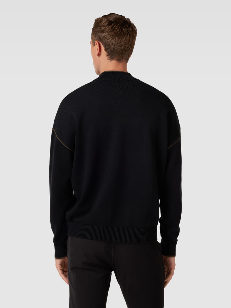 Strickpullover mit Label-Stitching - Porsche X Boss Collection in schwarz