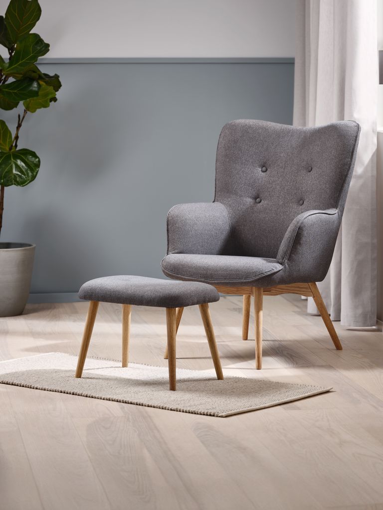 SKALBORG SKALBORG armchair with stool, dark gray fabric/oak