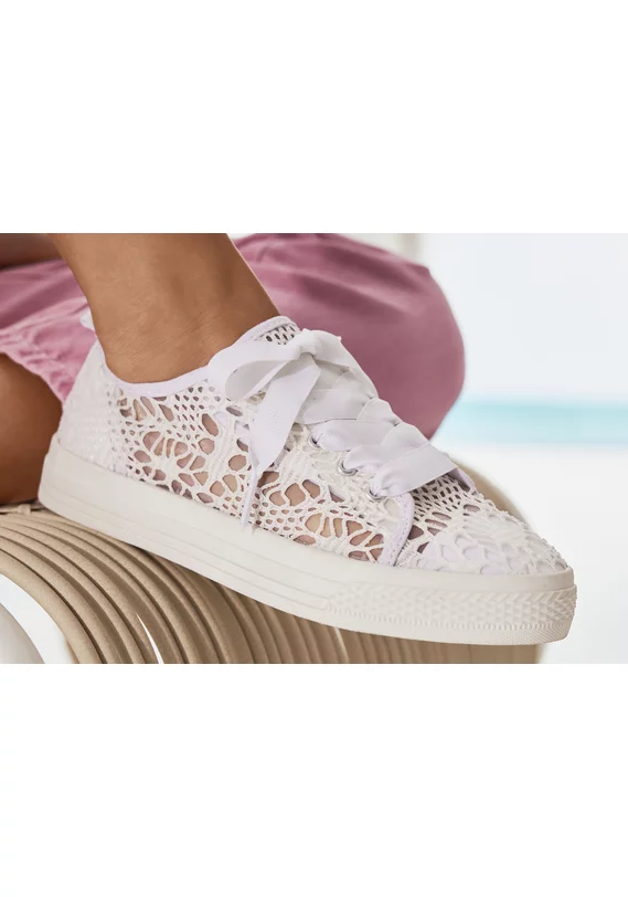 Sneaker