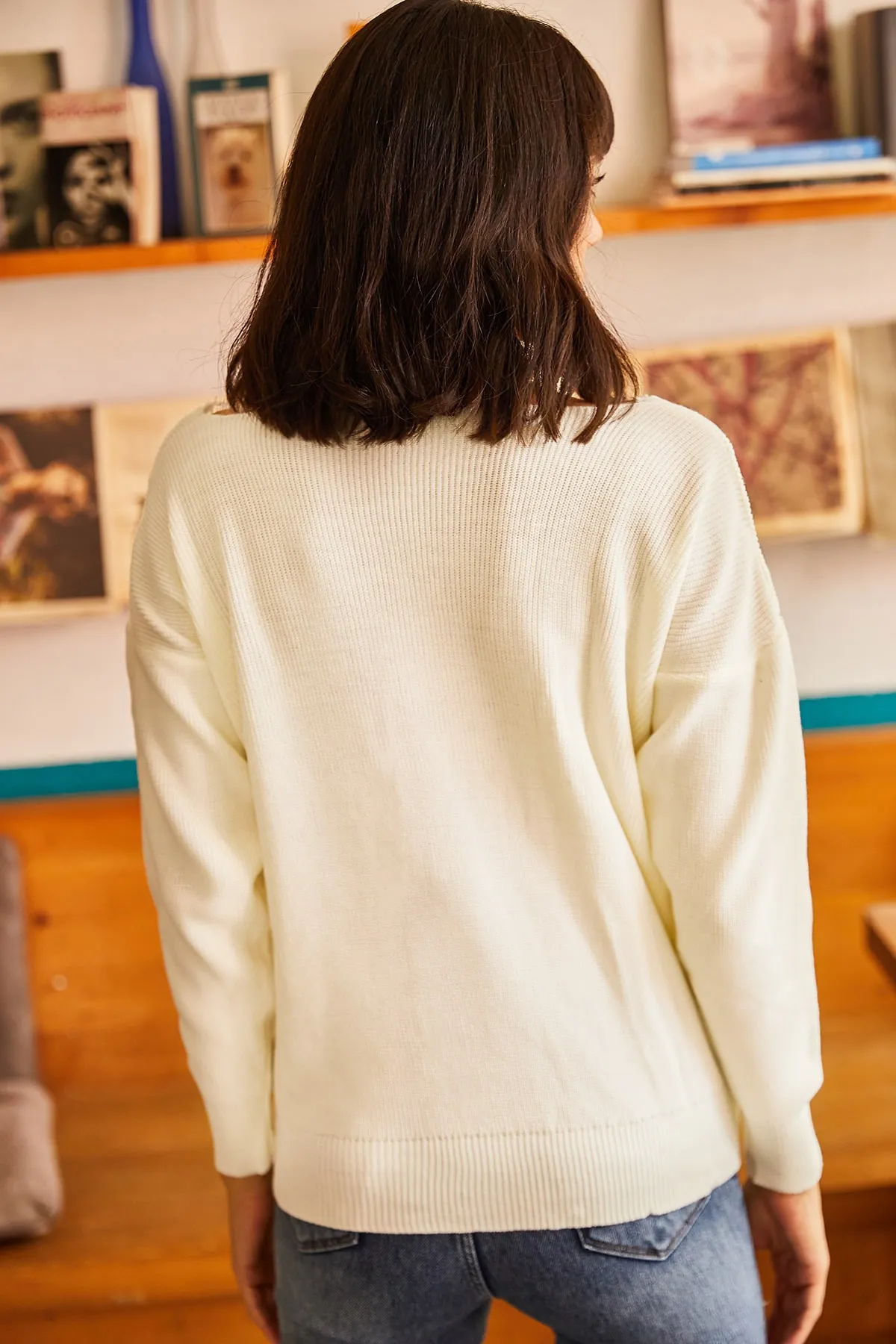 Olalook  Damen-Strickbluse mit weißem Kragen und Spitze BLZ-19001605