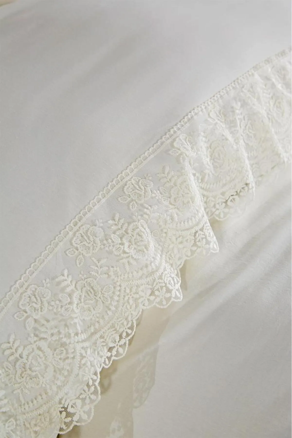 Çeyiz Diyarı  Bettwäscheset Kuris mit französischer Spitze, Creme