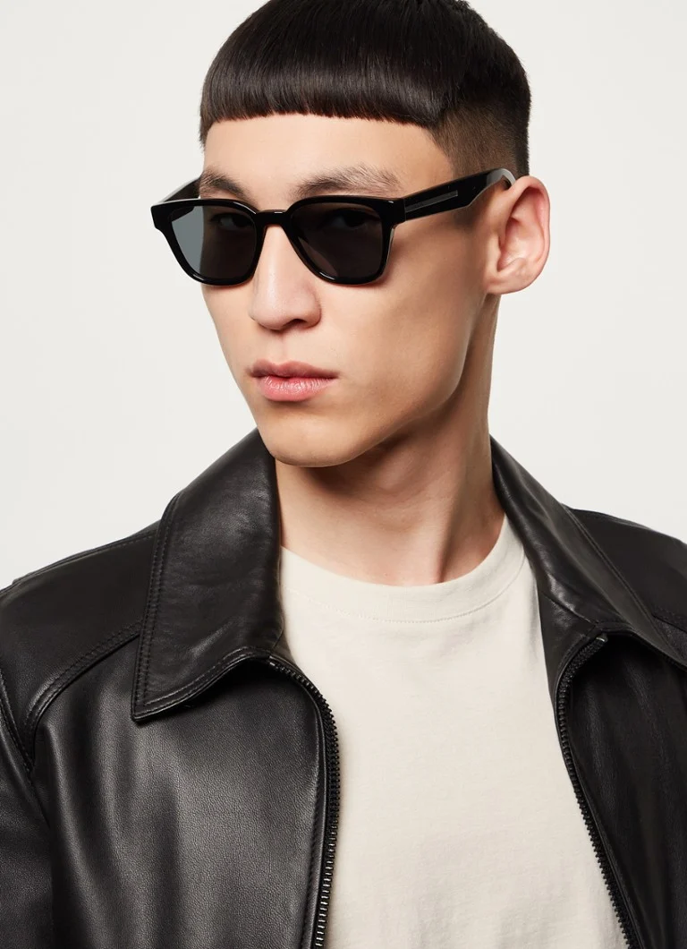 Prada Wayfarer -aurinkolasit PRA04S