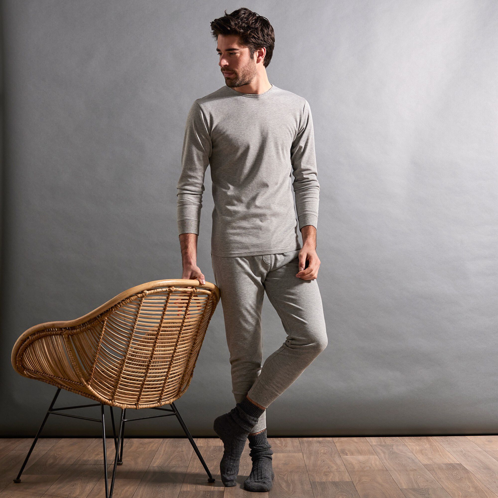Tee-shirt sous-vêtement homme col rond manches longues dos long coton