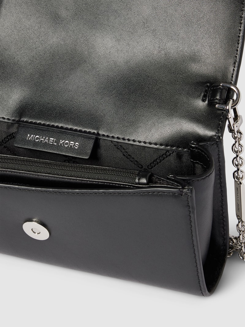Kuvert-Clutch mit Label-Detail Modell 'PENELOPE' in schwarz
