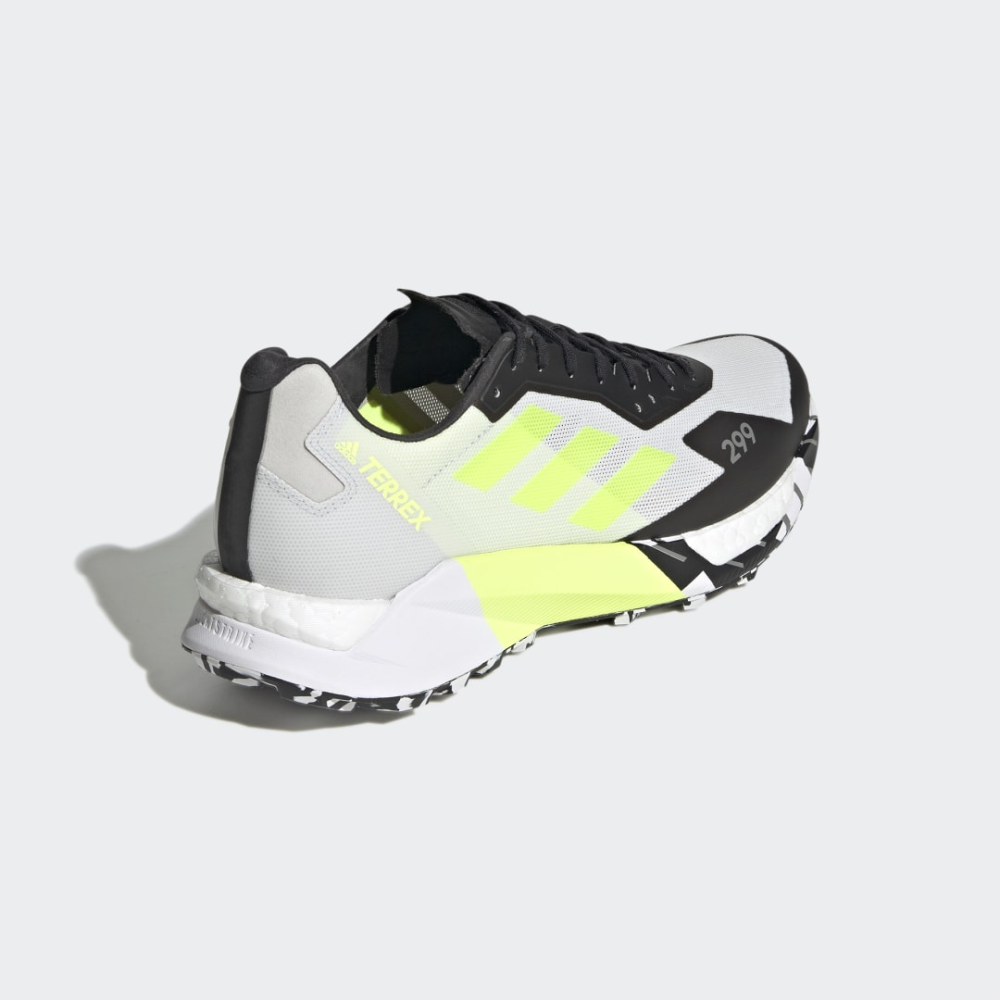 adidas Agravic Ultra FY7629 / weiss
