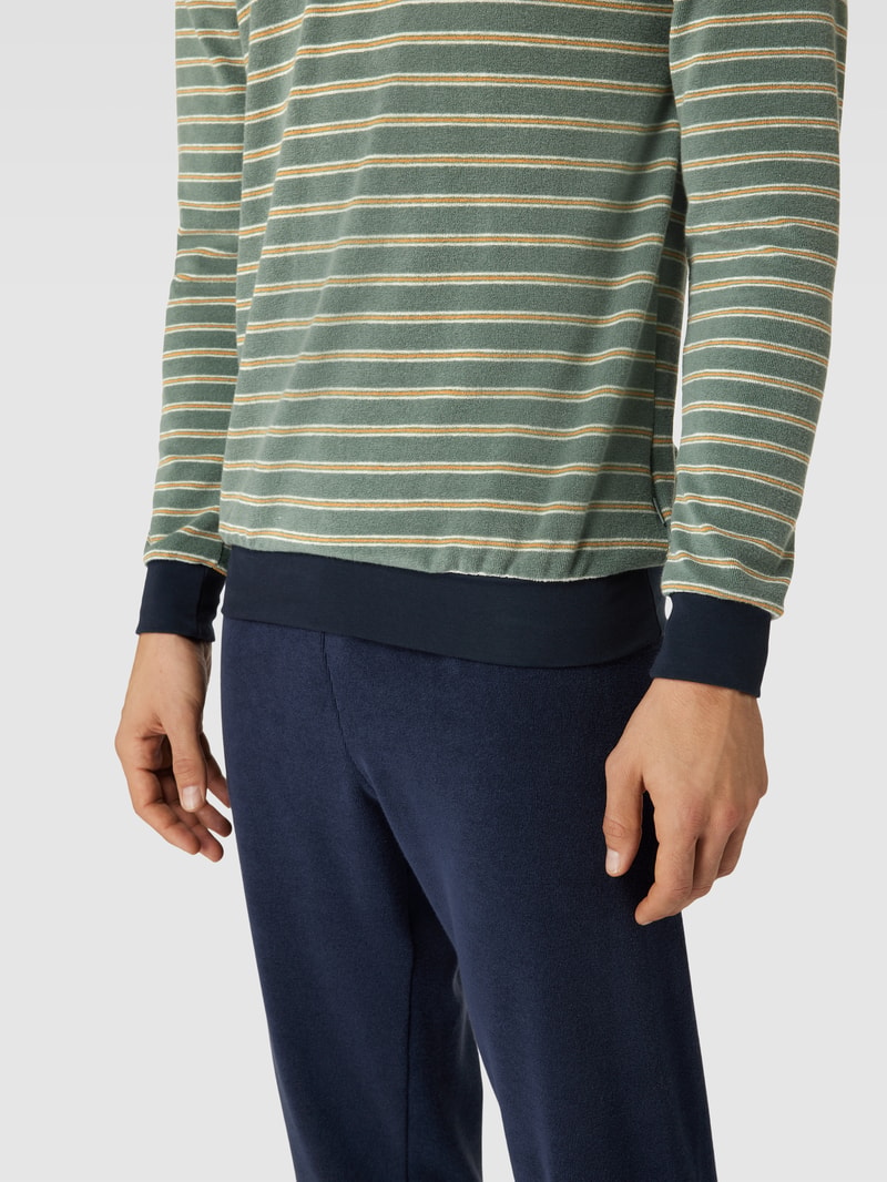Pyjama mit Stretch-Anteil Modell 'Relax Terry Pyjama' in grün