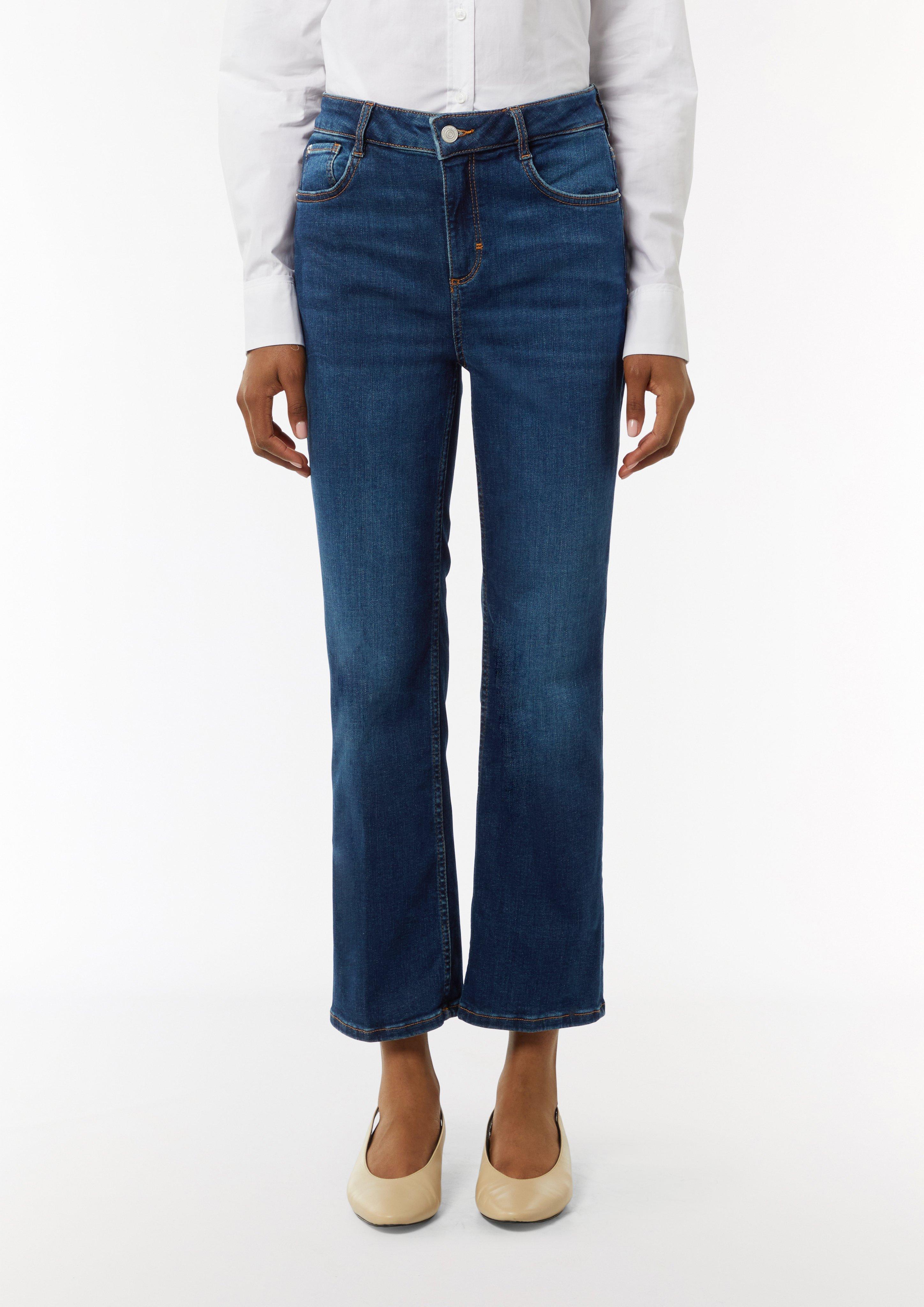 Elastische Ankle-Jeans mit leicht ausgestelltem Bein - dunkelblau