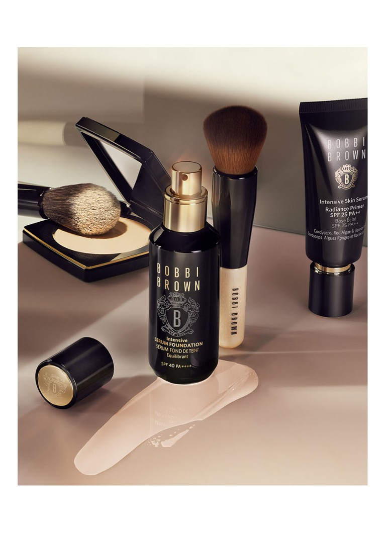 Fond de ten Bobbi Brown Intensive Serum SPF 40