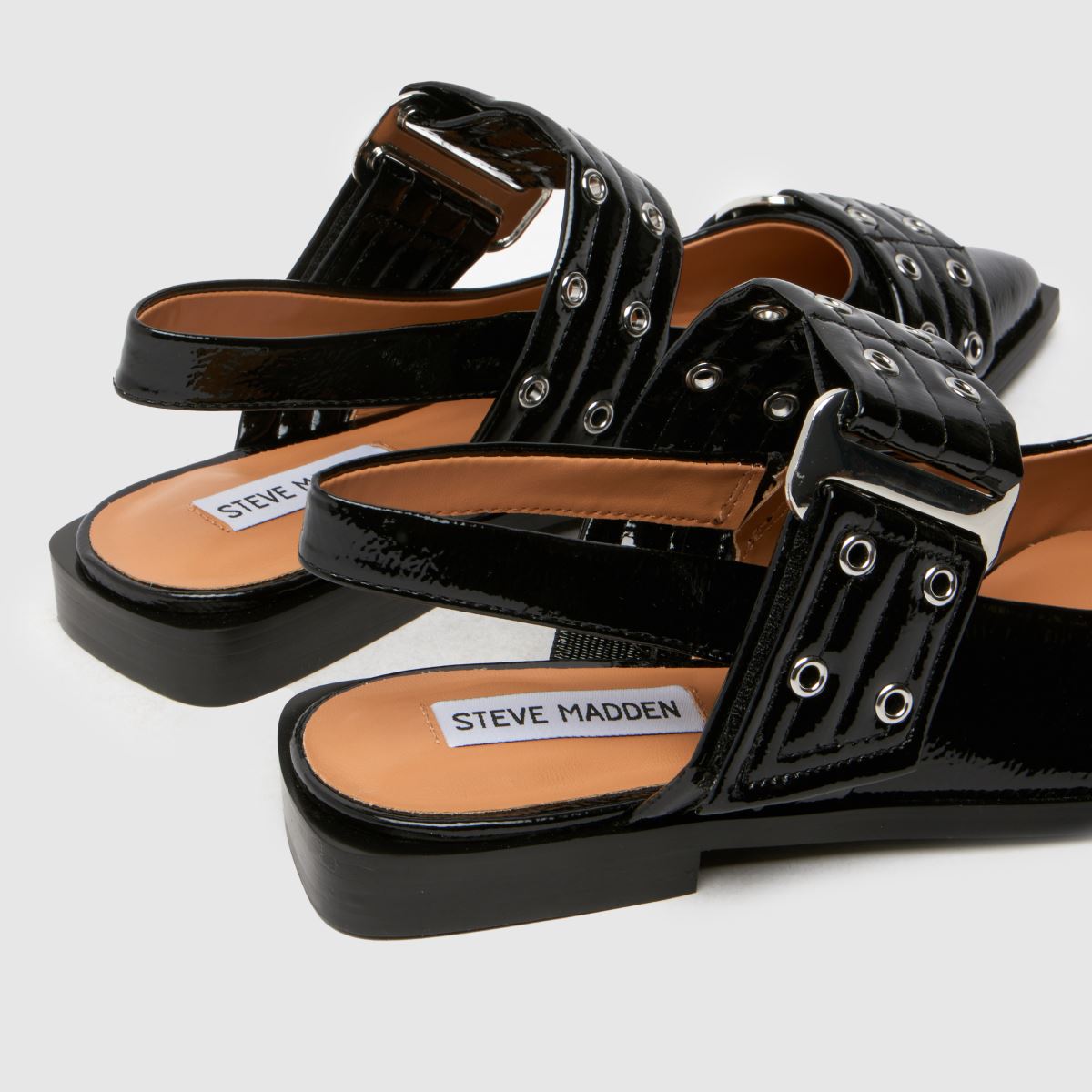 Steve Madden – Grand Ave – Svarta platta skor med spänne